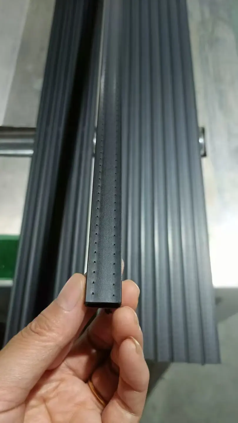 Insulated glass warm edge spacer