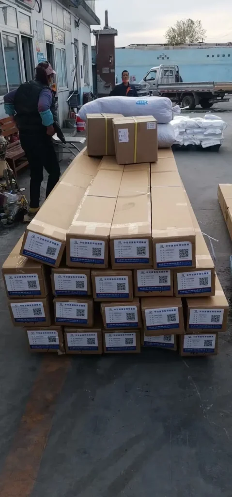 Hollow aluminum strip logistics parking 1 image